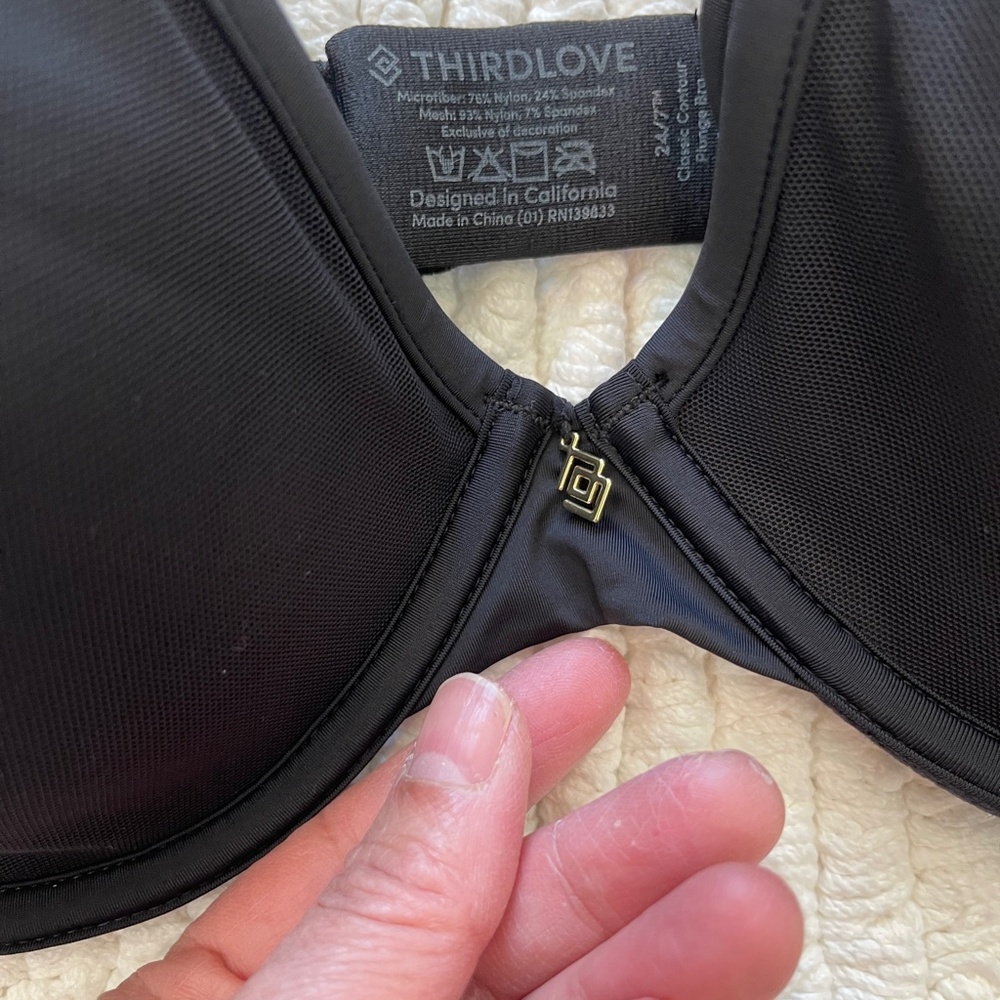 Third Love 24/7 Classic Contour Plunge Bra Size 32E Black Underwire - Picture 4 of 8